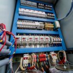 Jak wybrać odpowiednią rozdzielnicę elektryczną dla swojej instalacji